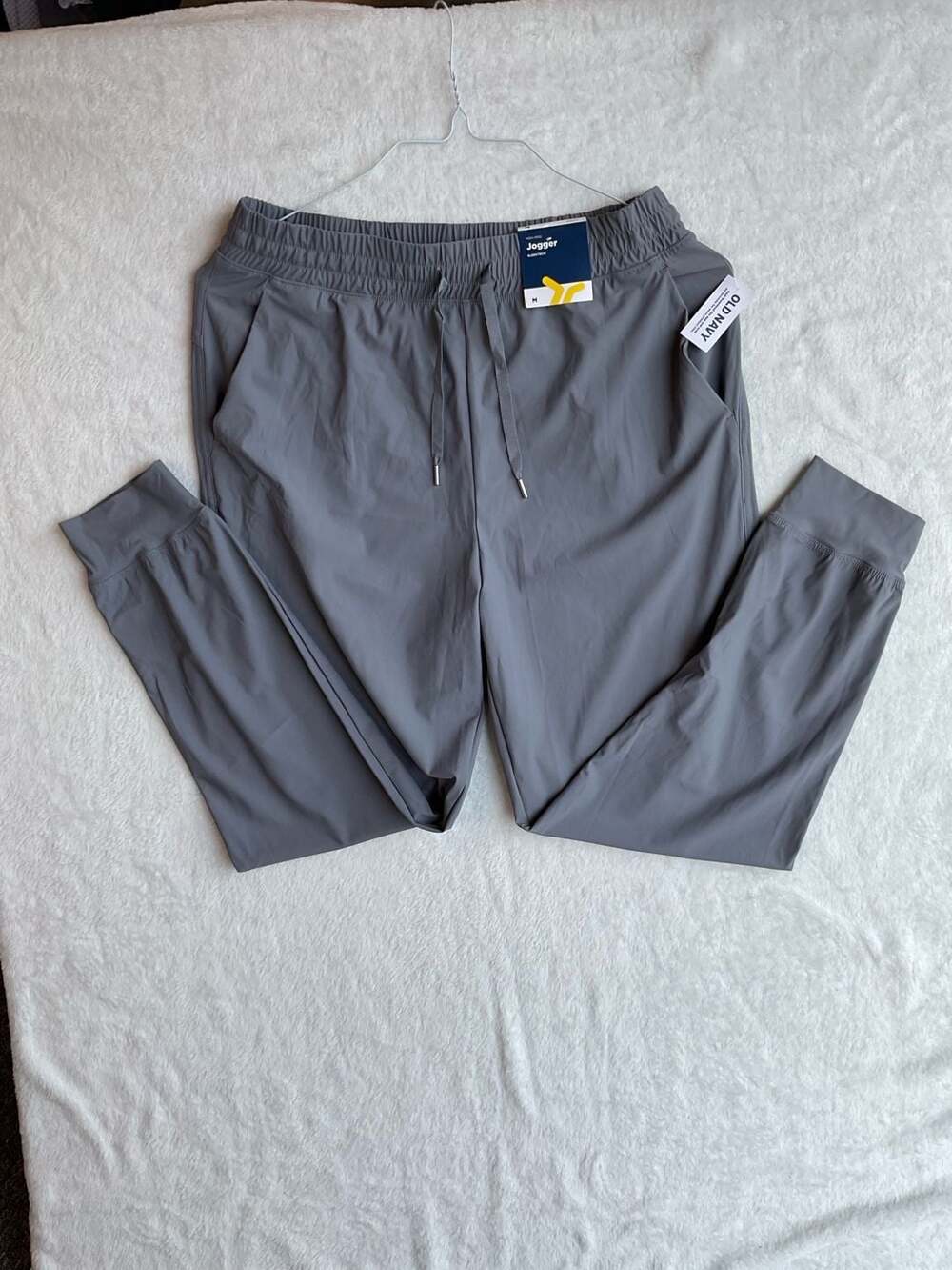 Old Navy High-Waisted SleekTech Jogger Pants Storm Gray Medium New